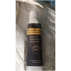 Whitening And Cleansing Milk 100g (Pack Of 2)