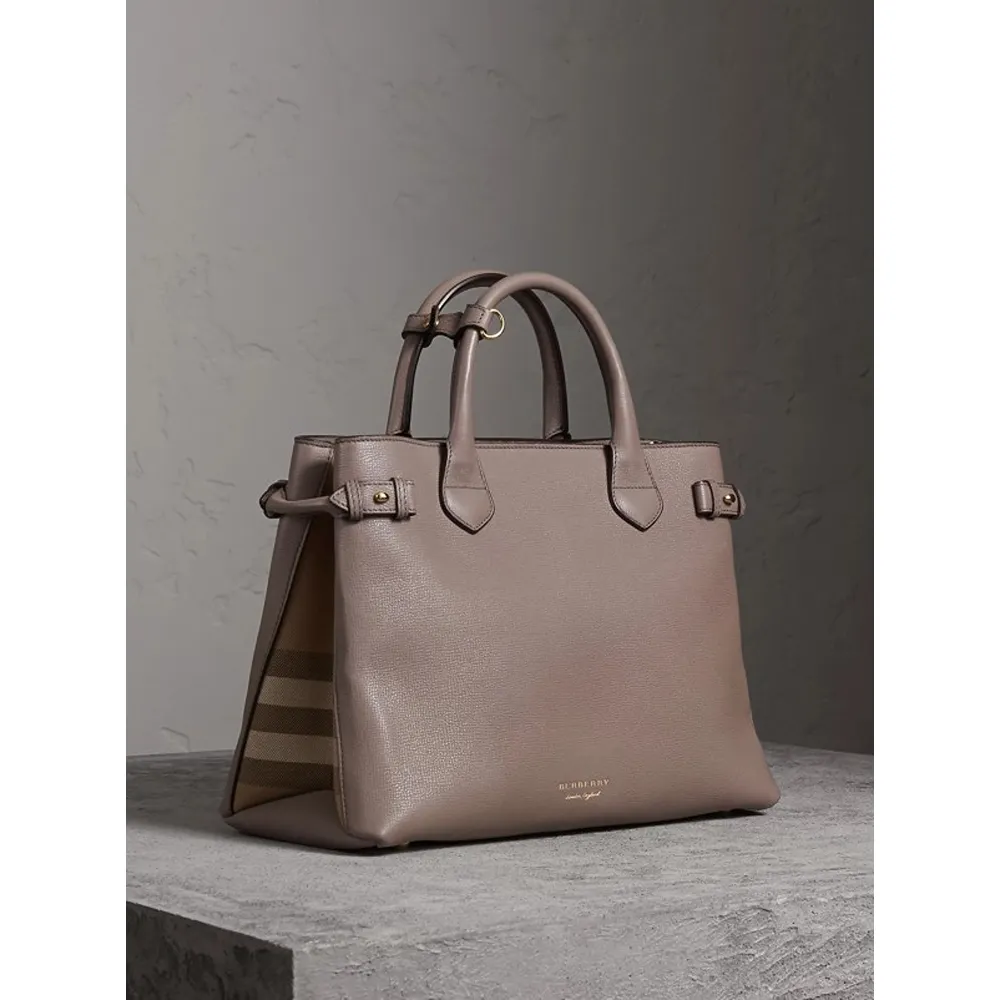 Burberry Handbag For Women (SW521)