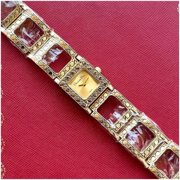 Christian Dior Watch For Women (SW313) - Image 2