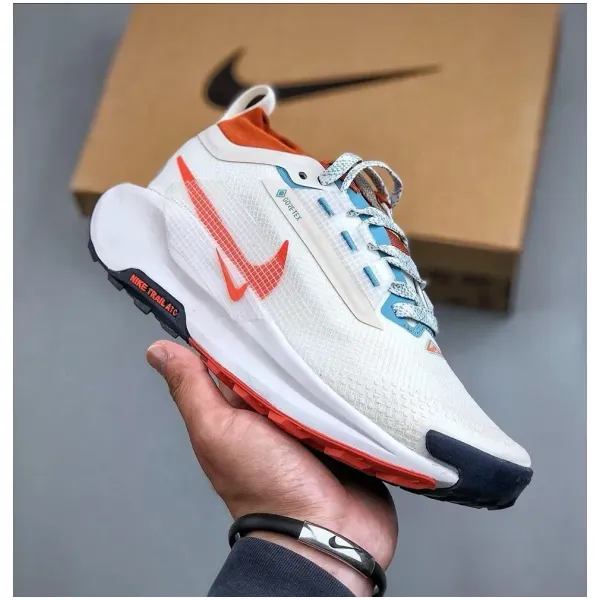 Nike Pegasus Trail 5 Gore Tex White Red Shoes For Men (LAB02) - Image 3