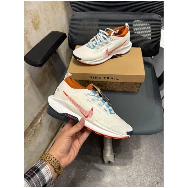 Nike Pegasus Trail 5 Gore Tex White Red Shoes For Men (LAB02) - Image 2