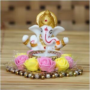 CraftIndia Lord Ganesha Idol On Decorative Plate With Tea Light Holder