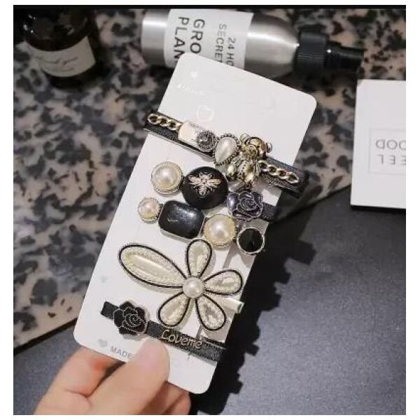 Gracious Pearl Gold Plated Hairclip Jewellery For Women Hair Pin  (Black)