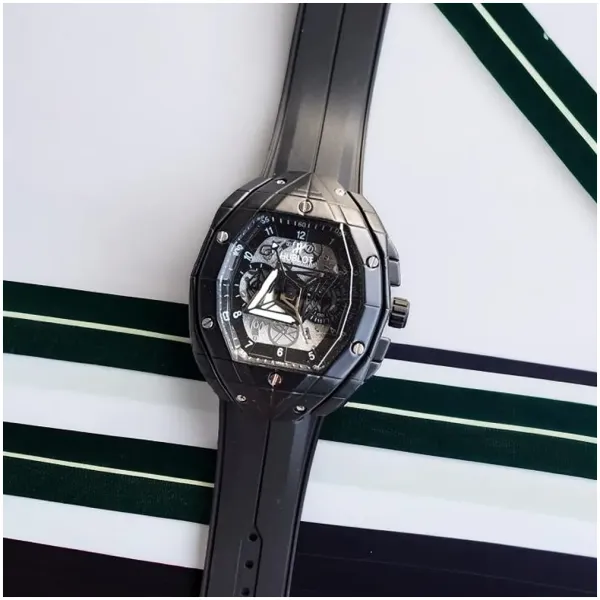 Hublot Big Bang Watch For Men (SG123)