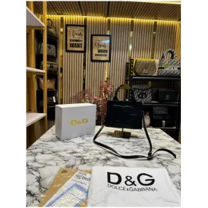 Dolce Gabbana Handbag For Women (SZ16)