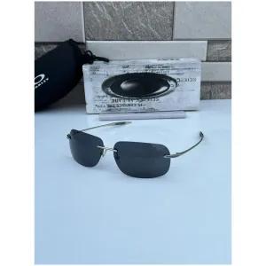 Stylish Oakley Sunglasses Silver Black (ETS27)