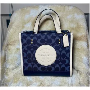 Coach Dempsey Tote Bag 22 in Signature Jacquard For Women (LAB1315)