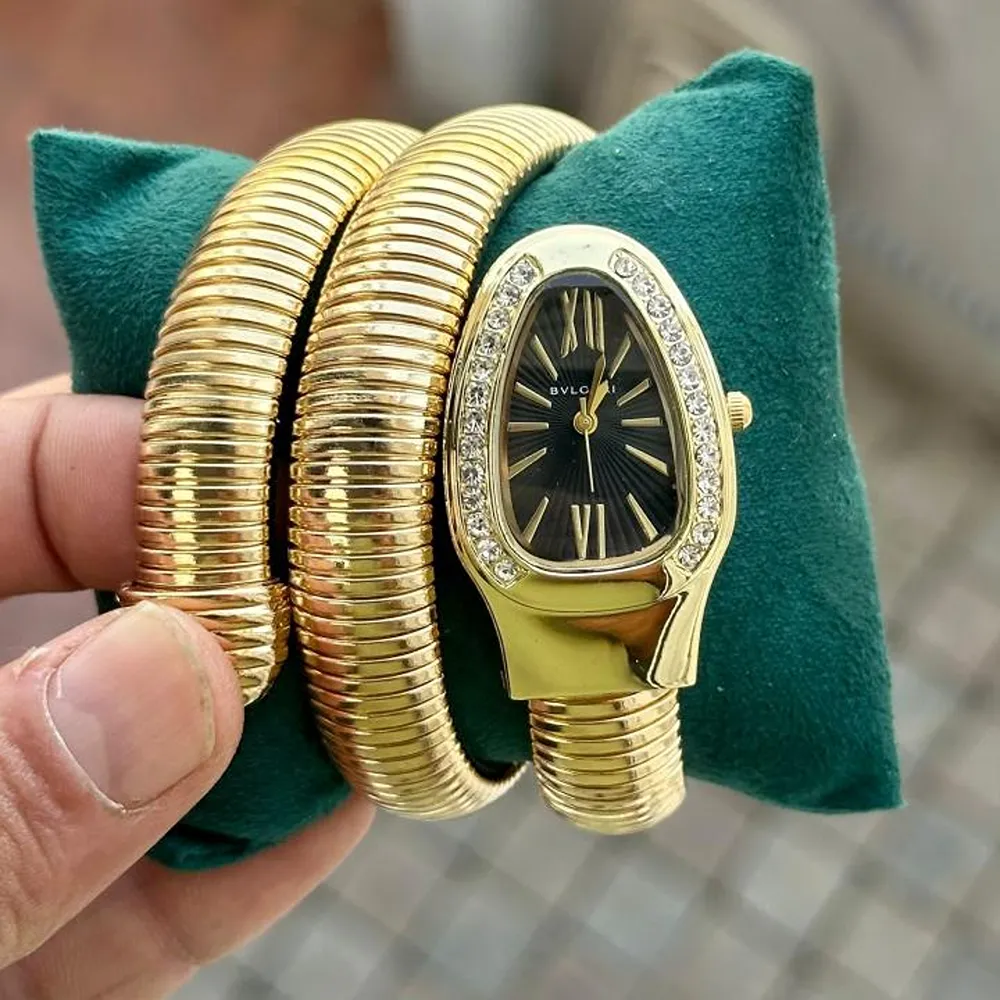 Luxurious Bvlgari Watch Gold Black For Women (SW3420) - Image 2