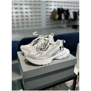 Balenciaga 3xl X Under